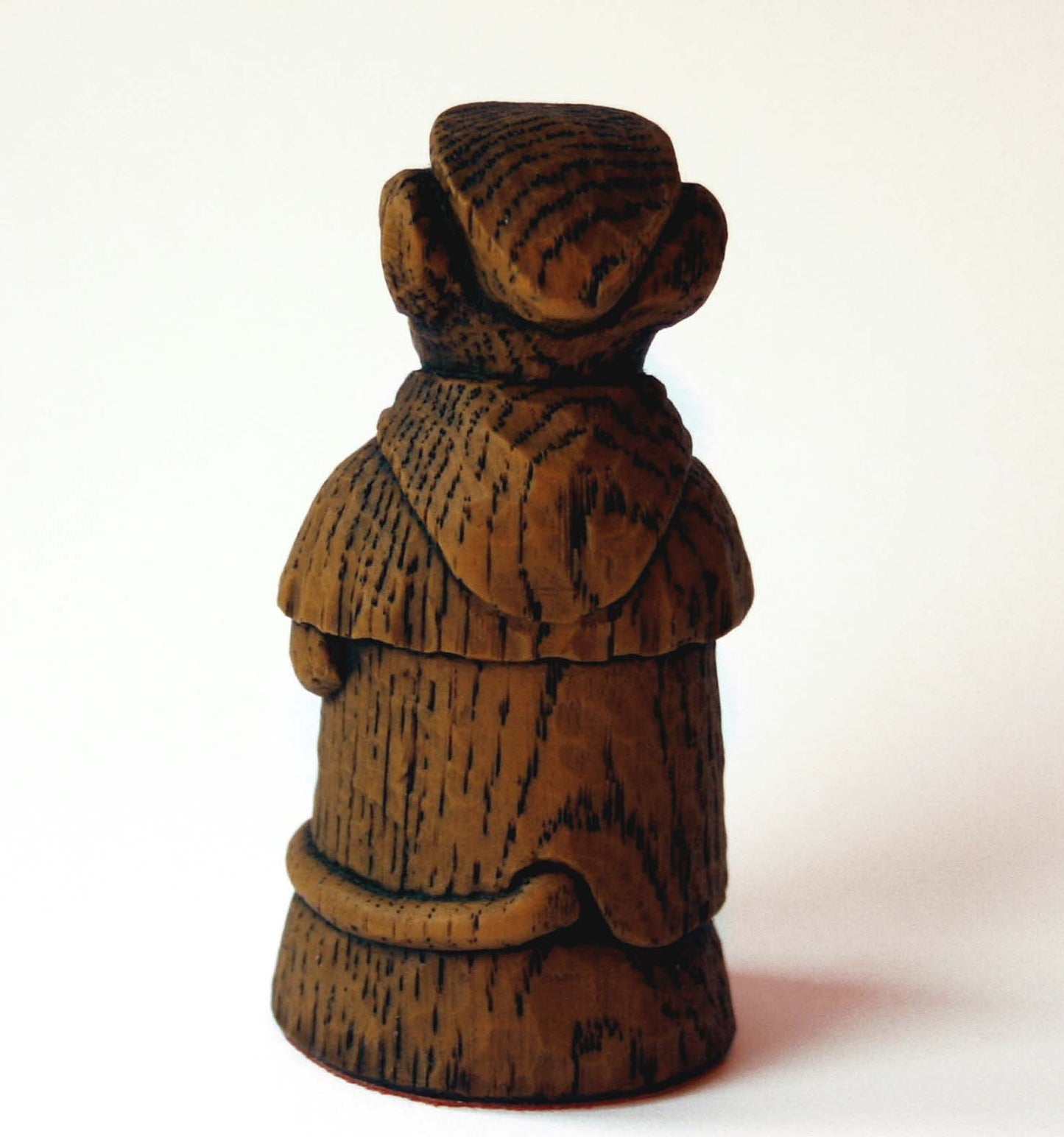 Church Mouse Cardinal rear