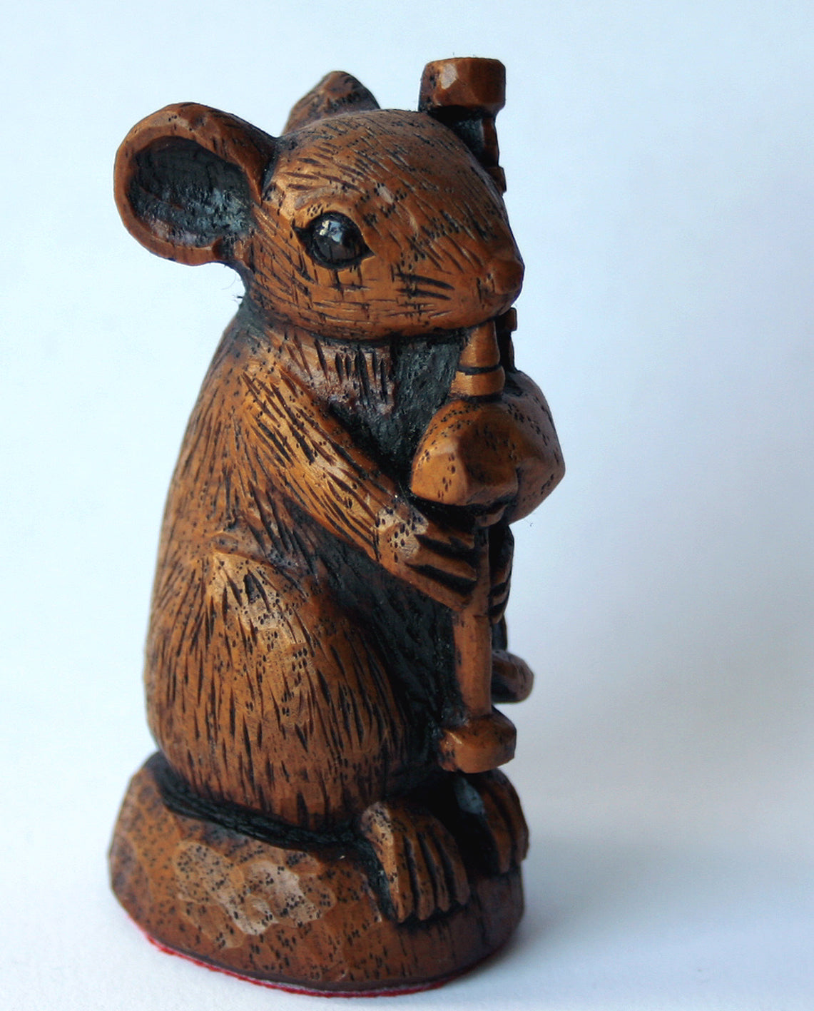 Church Mouse Musician playing the Bagpipes