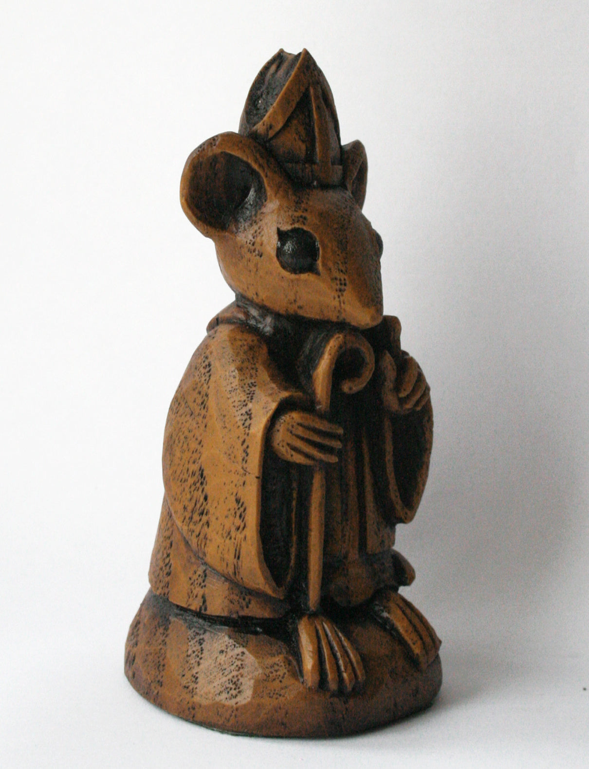 Bishop Mouse front right