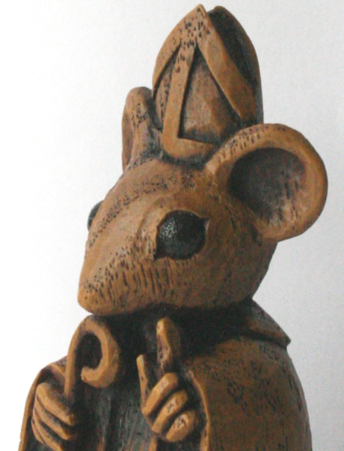 Bishop Mouse closeup