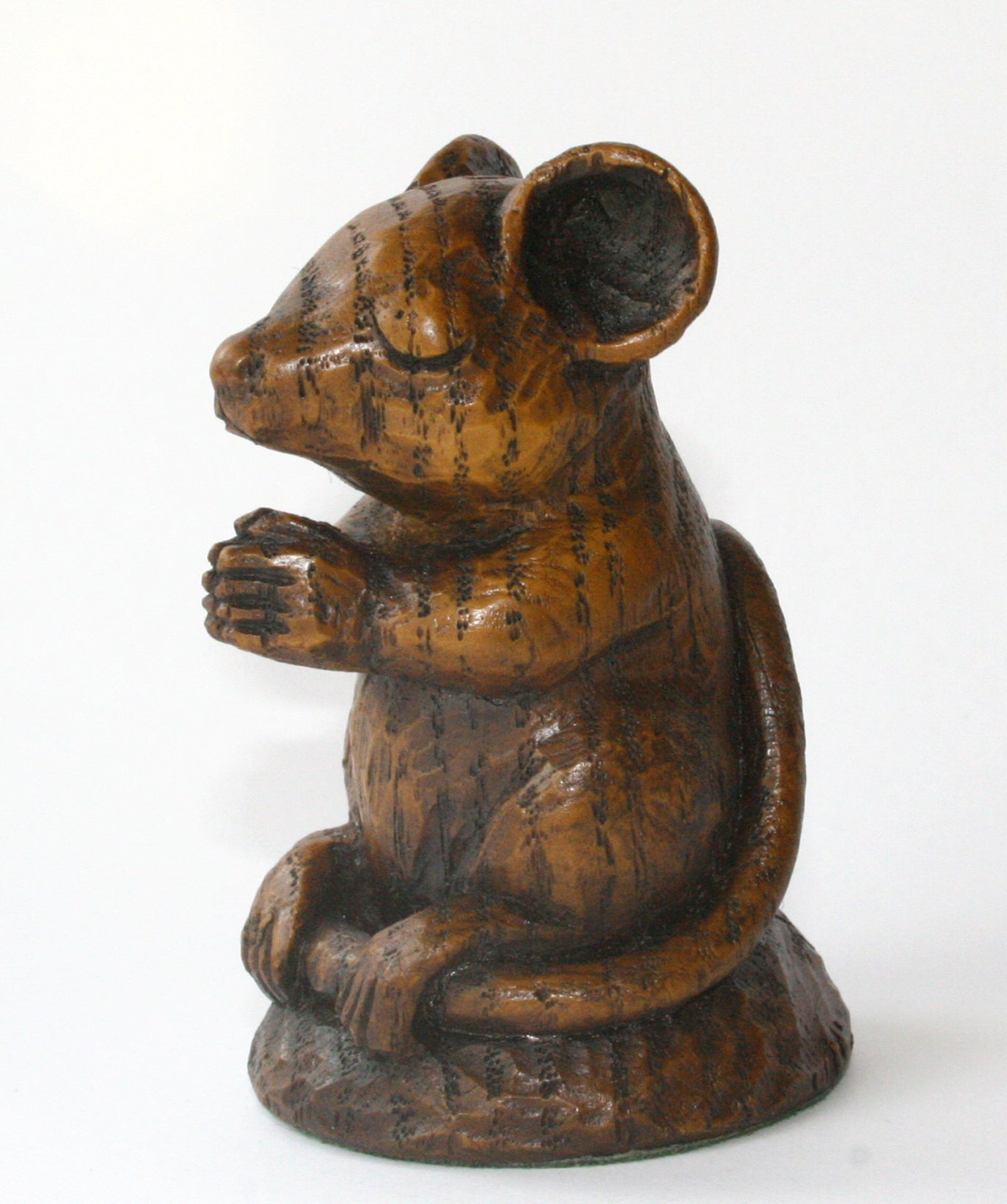 Praying Church Mouse left side