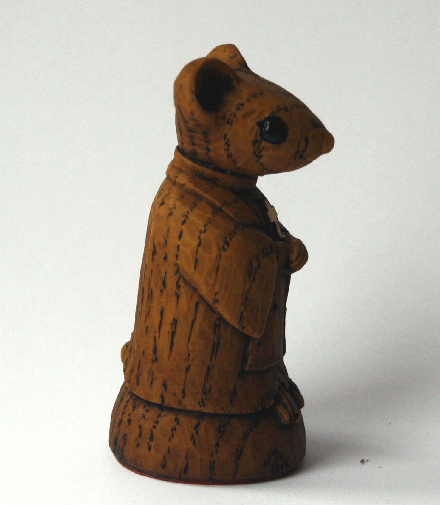 Church Mouse Vicar figurine right